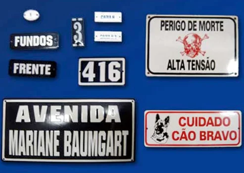 Sinalização de segurança em metal gravado SP