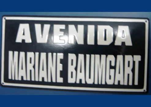 Placa de metal com acabamento polido para empresa São Paulo