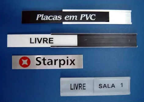 Comunicação visual em acrílico para loja em São Paulo