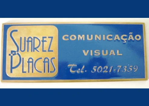 Placa de fundição em latão com texto em relevo SP